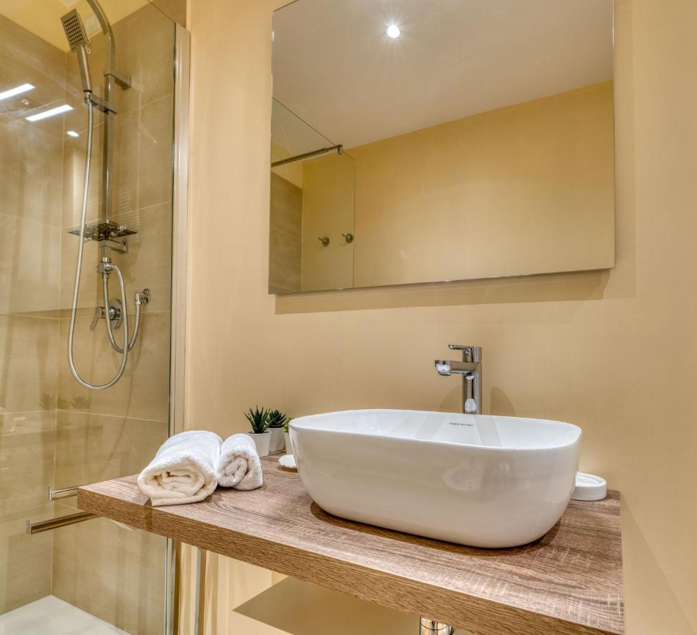 Izzhome Corso76 Cagliari Exterior photo